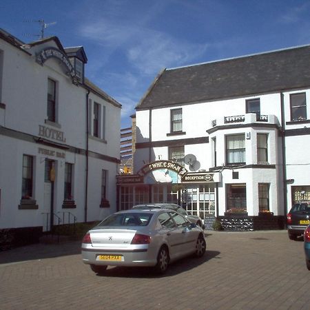 The White Swan Hotel Duns Екстериор снимка