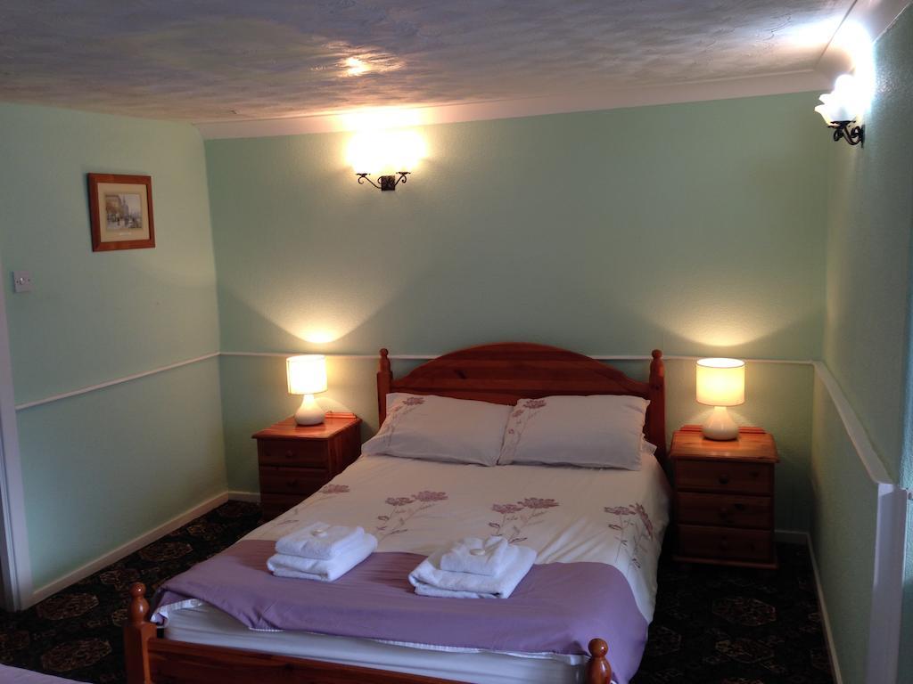 The White Swan Hotel Duns Стая снимка